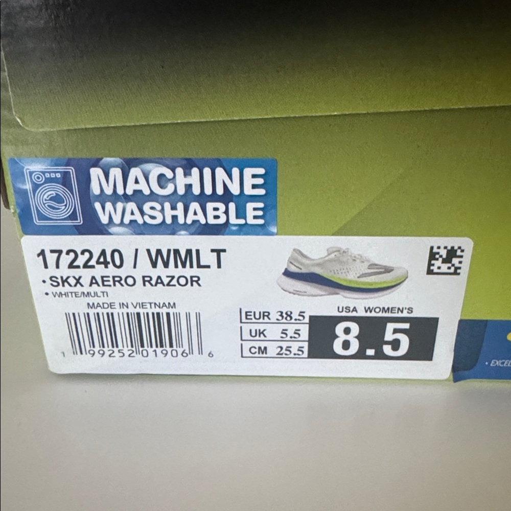 Skechers Aero Razor - Picture 2 of 2